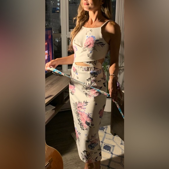 Summer dress, size 4-6. - Picture 2 of 5